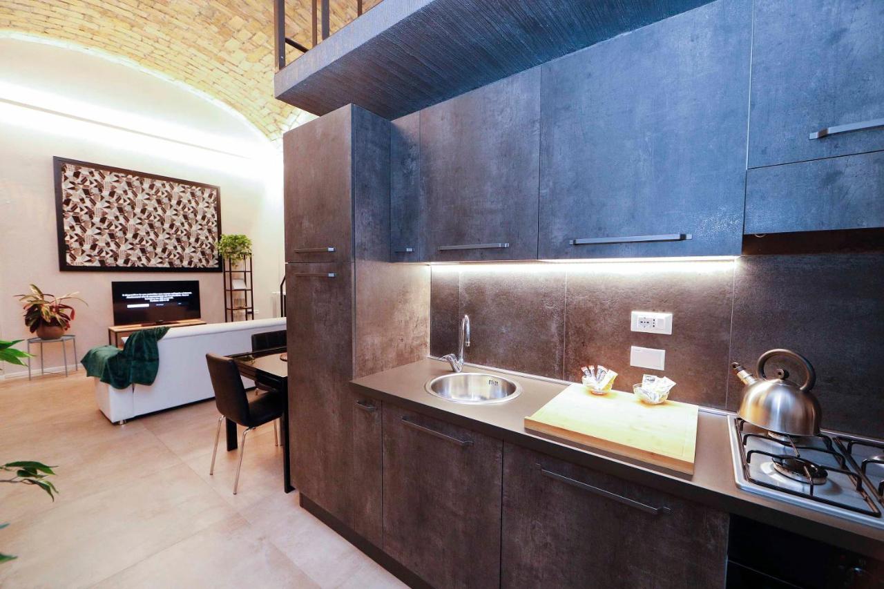 Post Industrial Loft Trastevere - Top Collection Rome Exterior photo